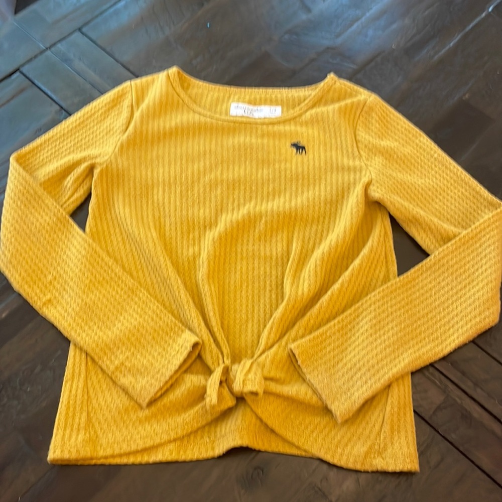 Girls Abercrombie mustard long sleeve